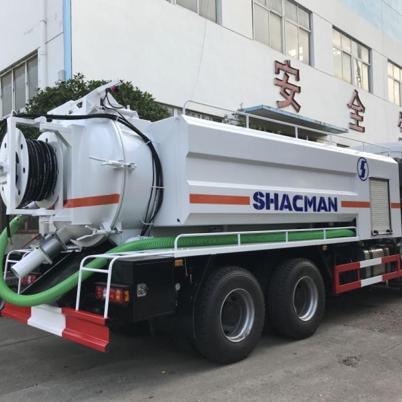 Shackman Sewage Suction ruck 