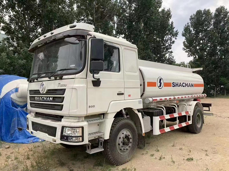 4*2 Water Tank Truck.jpg